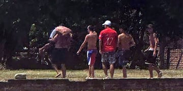 Una pandilla "rescató" a un ladrón que habían sido detenido por unos vecinos.