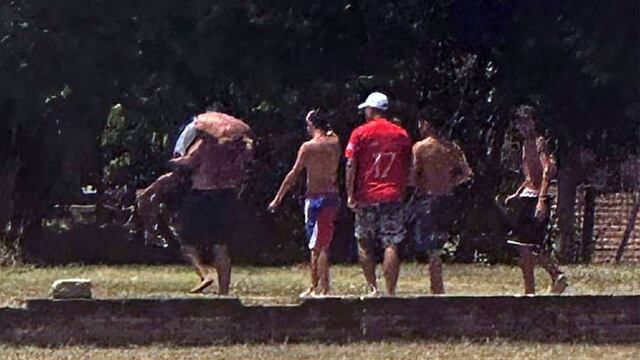 Una pandilla "rescató" a un ladrón que habían sido detenido por unos vecinos.