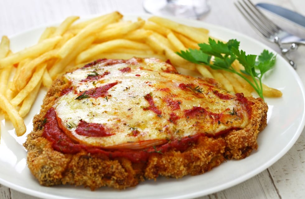 Secreto revelado: cómo hacer las milanesas que pide Brandoni en la serie “Nada”