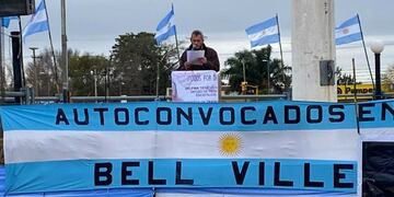 Autoconvocados analizaron un paro del campo, en Bell Ville.