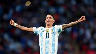 El mediocampista de Benfica anunció su retiro de la selección argentina en 2024.