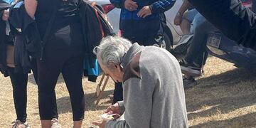 Con 83 años, Mario acompañó a Belgrano en Copa Argentina.