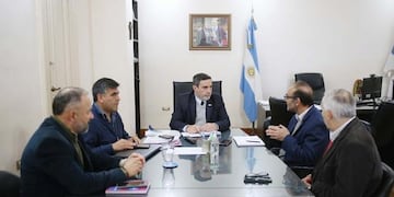 Consejo Provincial de Protección Integral de los Derechos de Niñas, Niños y Adolescentes se reúne para fortalecer políticas públicas.