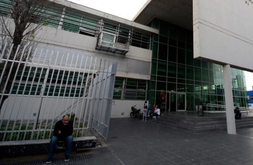 Murió un hombre que estaba hospitalizado tras una pelea barrial