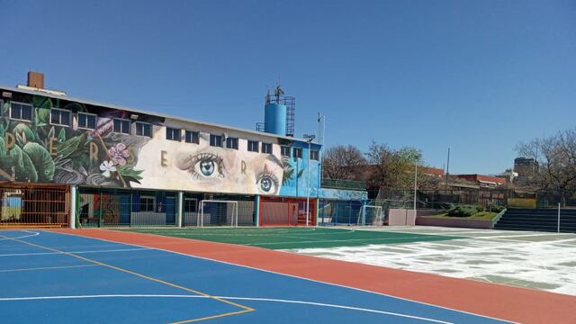 El Gobierno porteño intervino más de 500 paradas de transporte público para promover el distanciamiento