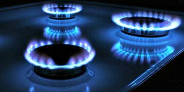 El Gobierno confeccionó el formulario para los aspirantes al subsidio de luz y gas. (Foto Defensor del Pueblo).