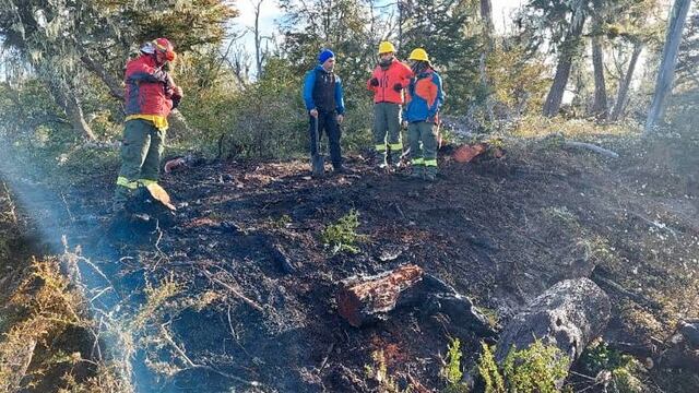 Tierra del Fuego: extinguieron el incendio forestal detectado en zona del lago Yehuin