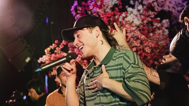 Paulo Londra estrenó una canción oficial del Mundial Qatar 2022 y volvió a los escenarios