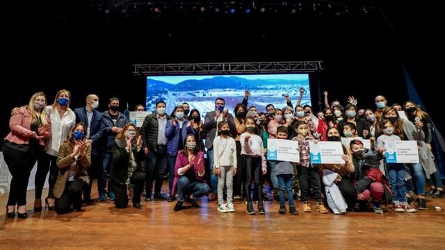 Esto es posible porque hay un Estado municipal que trabaja y un Gobierno nacional con mirada federal que acompaña”, aseveró el intendente.