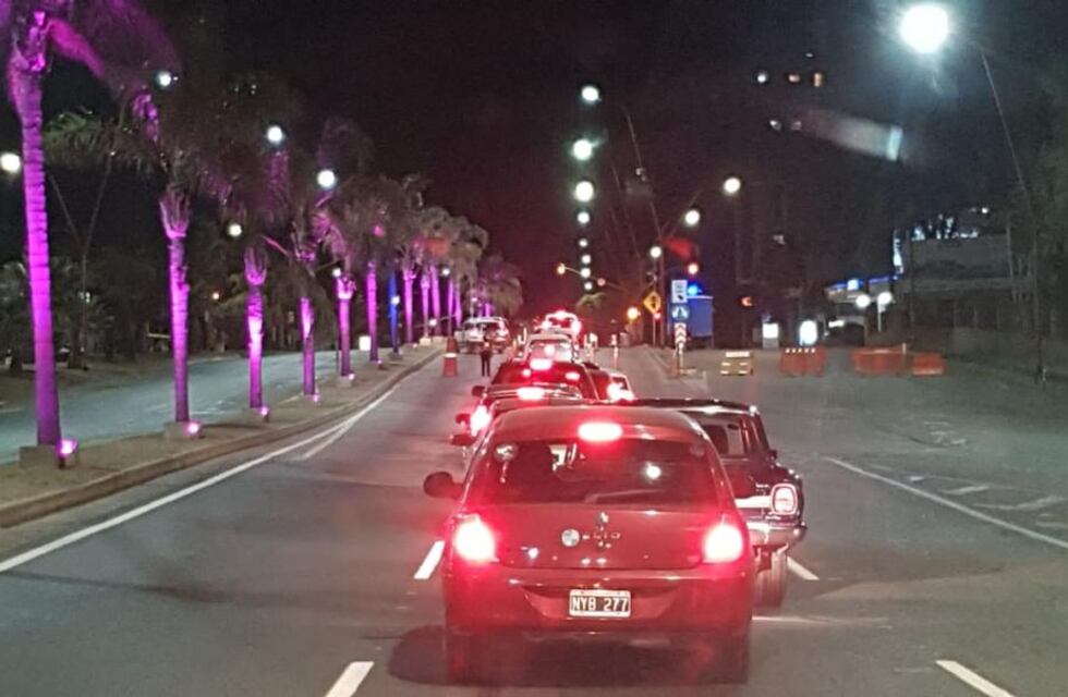 Carlos Paz: chocaron un auto y una moto sobre la Av. San Martín