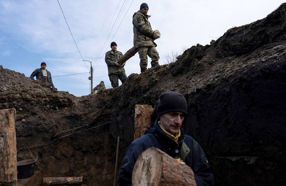 Conflicto Rusia-Ucrania: cambian cadáveres de soldados rusos por prisioneros ucranianos