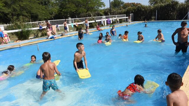 Abrió la colonia de "Todos al Agua" En el Balneario