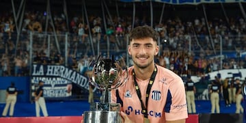 Santino Barbi de El Tío campeón con Talleres