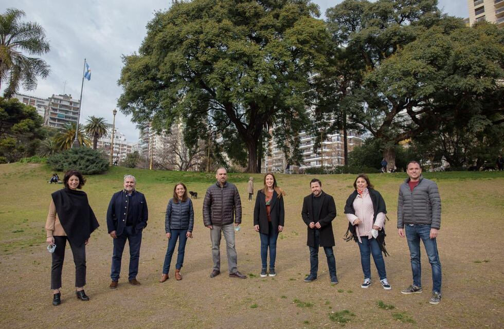 María Eugenia Vidal oficializó quienes la acompañarán en la elección