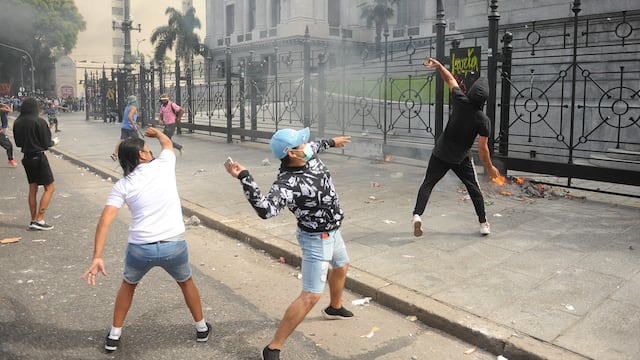 Incidentes en el Congreso durante la sesión en Diputados. Foto: Federico Lopez Claro.