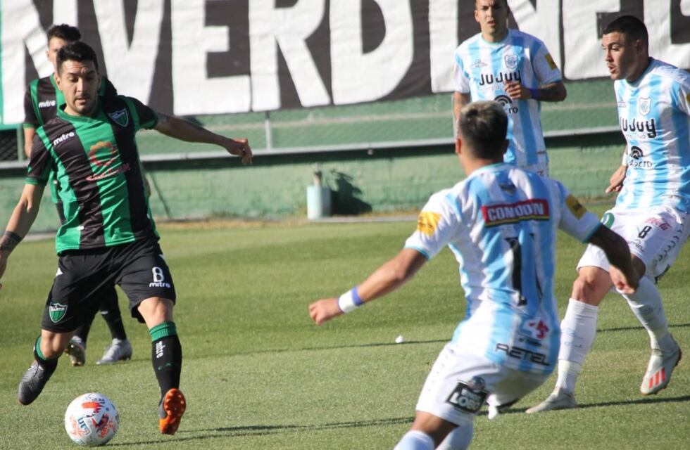 San Martín San Juan y Gimnasia de Jujuy igualaron 2-2