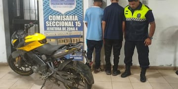 El procedimiento se activó por una denuncia previa; el rodado fue identificado y quedó secuestrado.