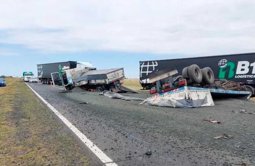 Tragedia al sur de Córdoba: un hombre murió tras chocar contra un camión