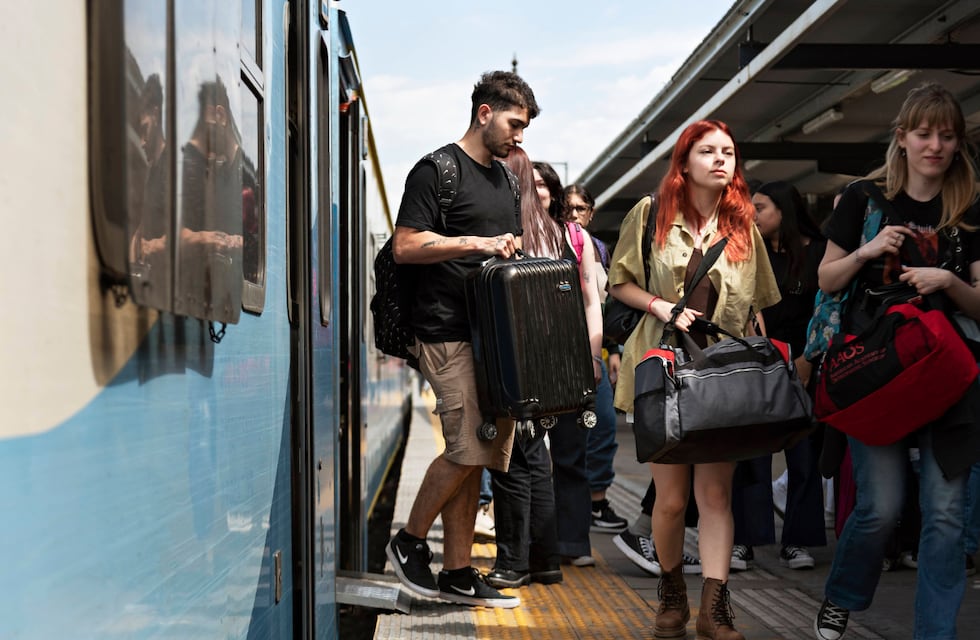 Viajar de Córdoba a Buenos Aires desde $25.000: habilitaron la venta de pasajes para marzo 2025