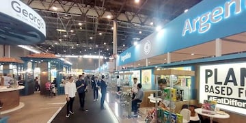 Tres empresas de General Alvear en la SIAL, en Francia, una de las ferias de alimentos más grande del mundo.