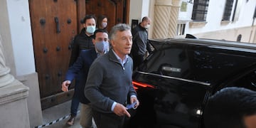 Encuentro entre el expresidente Mauricio Macri y la exgobernadora de la provincia de Buenos Aires, María Eugenia Vidal, en el Museo de arte Fernández Blanco. (Clarín)
