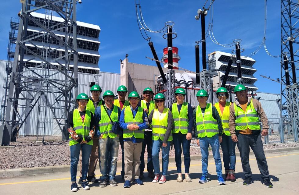 Estudiantes de la Tec. Univ. En Energías Renovables y Convencionales visitaron la Central Termoeléctrica Guillermo Brown