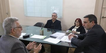 El Ministerio de Salud de Tucumán recibió una propuesta de la Cámara de Empresas Privadas para integrar los servicios y ordenar derivaciones.