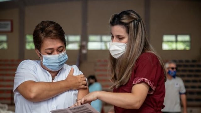 Plan de vacunación: cómo combinar vacunas contra el COVID-19 de la tercera dosis.
