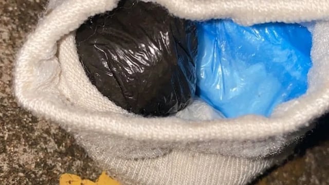 Frustran intento de venta de drogas en una plaza de Posadas.