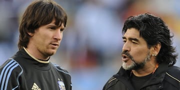 Lionel Messi y Diego Maradona, juntos en la Selección Argentina.