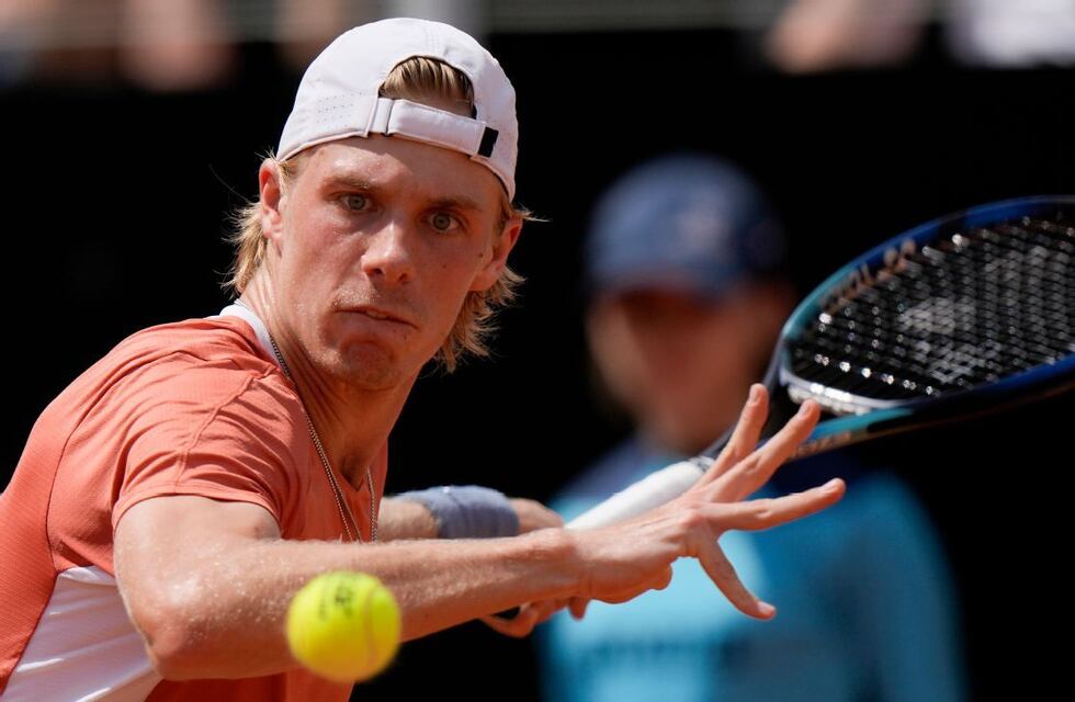 El momento de furia de Denis Shapovalov en Roma