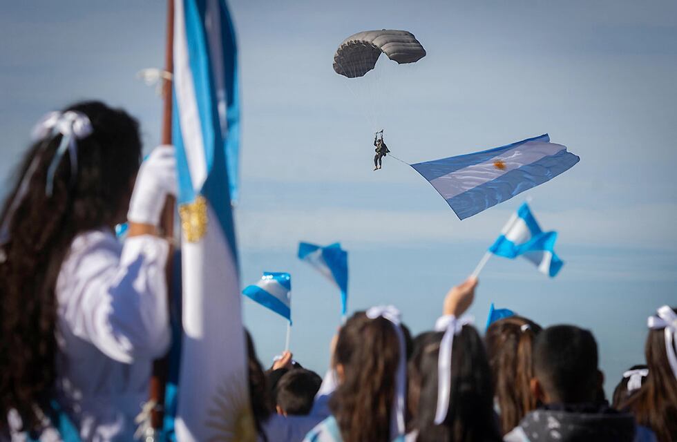 Una rosarina se volvió viral por pedirle a la directora de su hijo que no le enseñe “el sentimiento patrio”