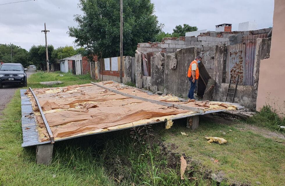 La provincia asistió a Tacural, Sunchales y Villa Trinidad, afectadas por la tormenta del domingo
