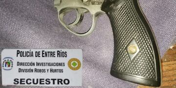 Secuestraron un revólver calibre 22.