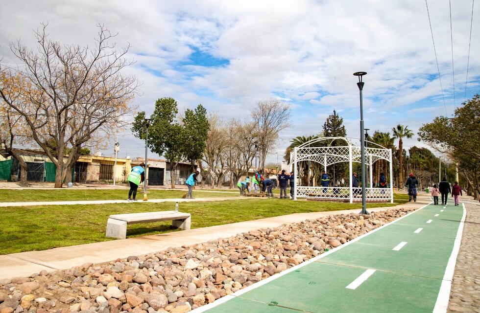 Maipú continúa trabajando en su plan de obras y mantenimiento de espacios verdes