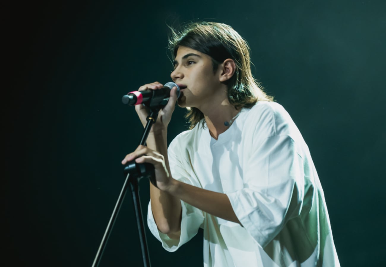 El joven rosarino deslumbra a todos con su voz.