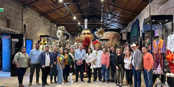 El Carnaval del País recibió a una delegación del Carnaval de Encarnación