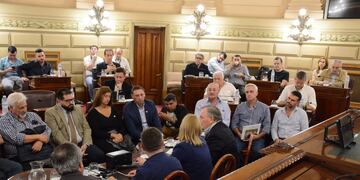 Reunión en el senado por delitos rurales