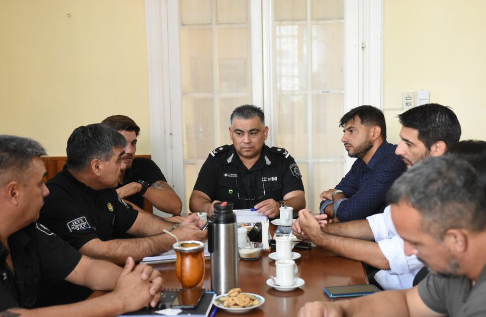 El Comando Unificado evaluó intensificar el patrullaje en el microcentro: ¿controlarán a los lavacoches?