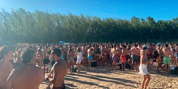 Juntadas en islas de Paraná