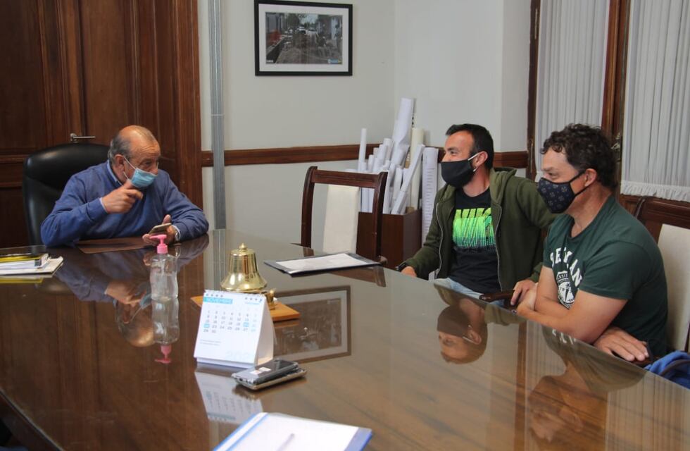 Sánchez se reunió con la Asociación de Guardavidas de Tres Arroyos