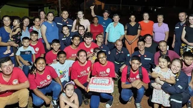 Inauguran el nuevo cuartel de Bomberos Voluntarios en San Antonio.