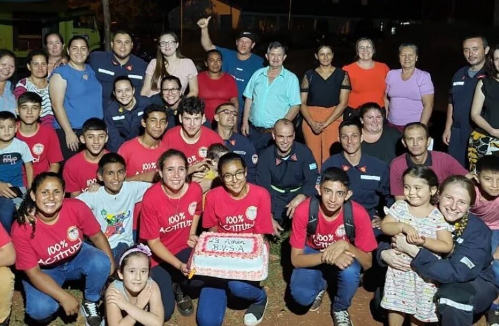 Inauguran el nuevo cuartel de Bomberos Voluntarios en San Antonio