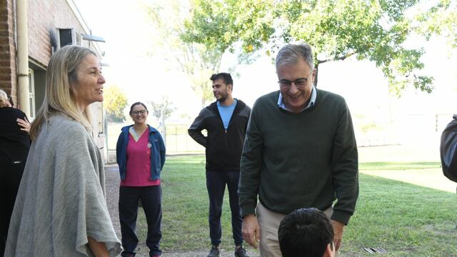 Luis Castellano recorrió las instalaciones de APADIR