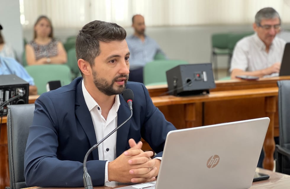 Juan Senn: “Ya existe la ordenanza que prohíbe los caballos en Rafaela”