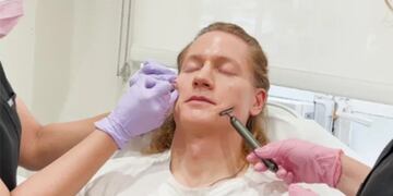 Eterna Juventud: un multimillonario paga 2 millones de dólares al año para tener el físico de un joven de 18 años.