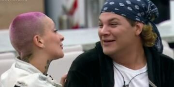 El acuerdo que hicieron con los fanáticos de Furia para que Emmanuel gane.