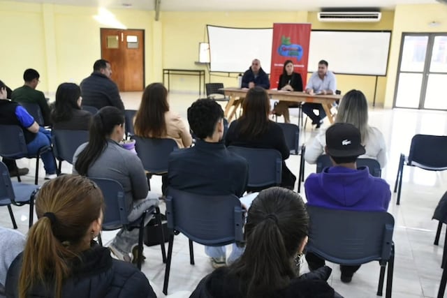 Eldorado: entregan premios del concurso “Sembrando Agua” para promover el cuidado del recurso hídrico.
