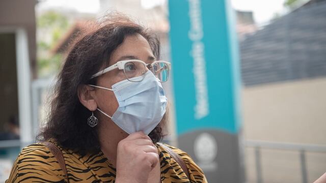 La jefa del Programa de Inmunizaciones, Iris Aguilar, destacó que la vacuna para menores de 3 a 11 años es eficaz y recomendable. Gobierno de Mendoza