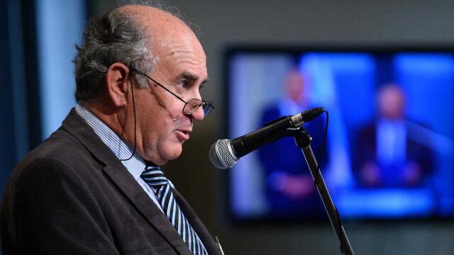 El senador del Frente de Todos por Neuquén, Oscar Parrilli, presentó un proyecto de ley para transmitir de forma gratuita cuatro partidos de fútbol por cada fecha disputada del torneo local. Foto: DYN/Archivo.